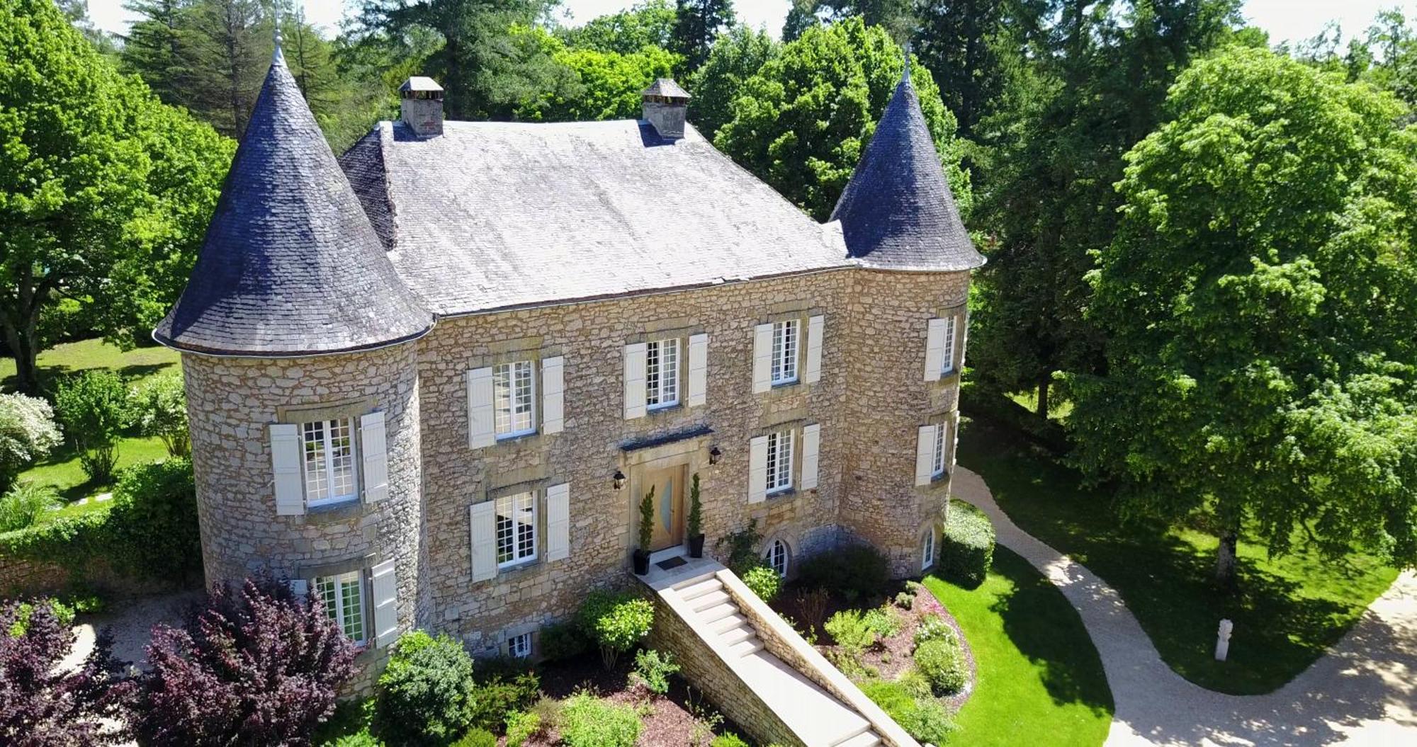 Chateau De Maraval Cénac-et-Saint-Julien Exterior photo