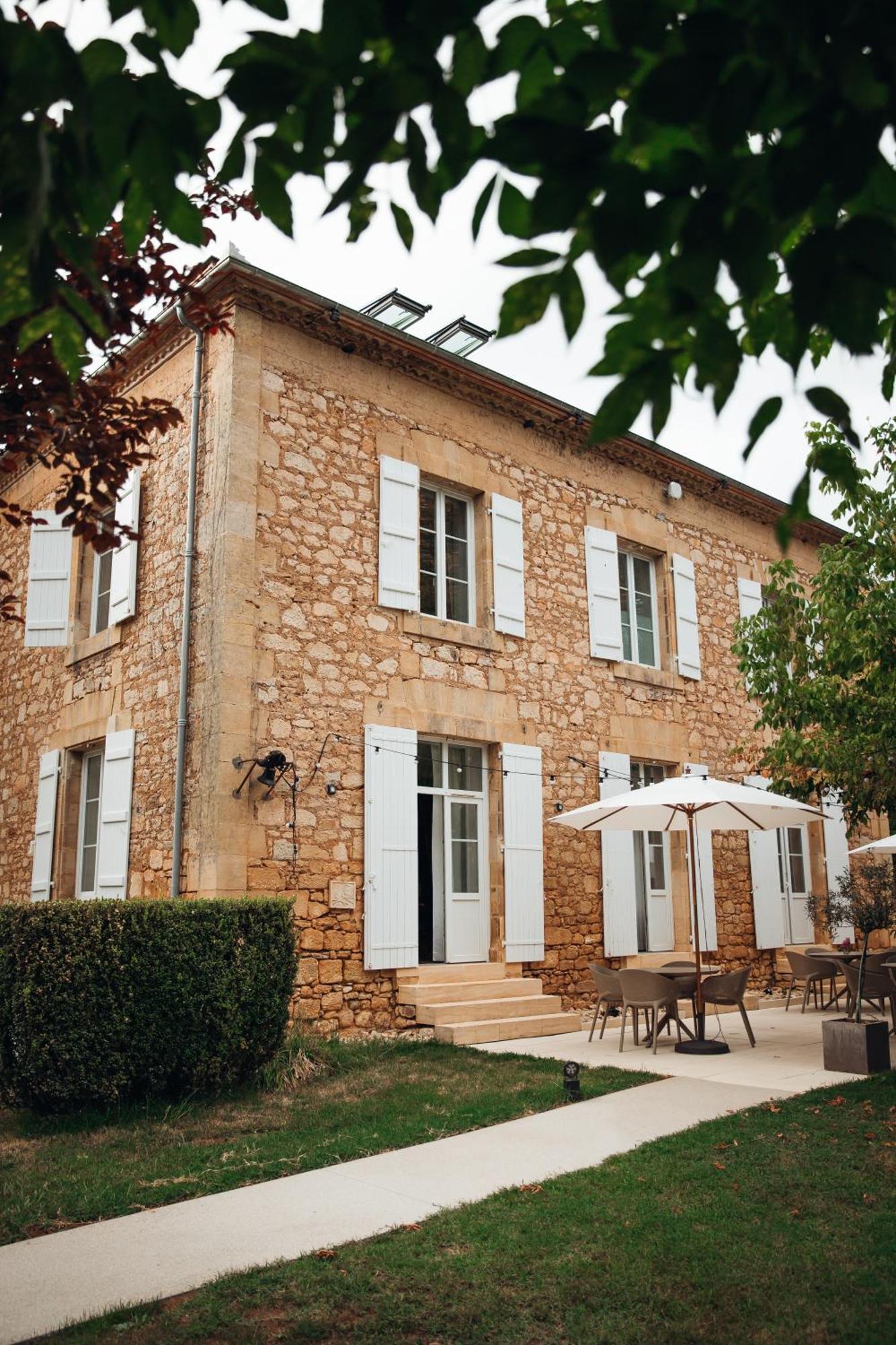 Chateau De Maraval Cénac-et-Saint-Julien Exterior photo
