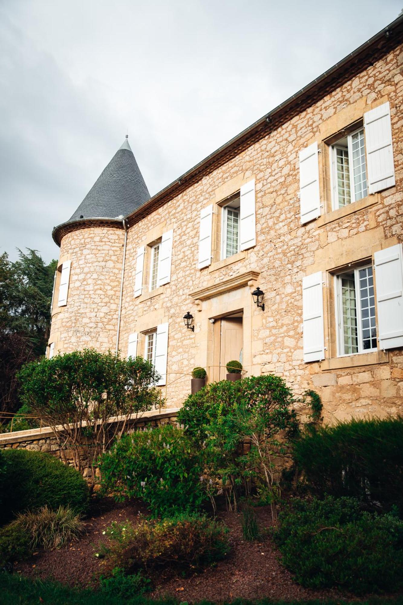 Chateau De Maraval Cénac-et-Saint-Julien Exterior photo